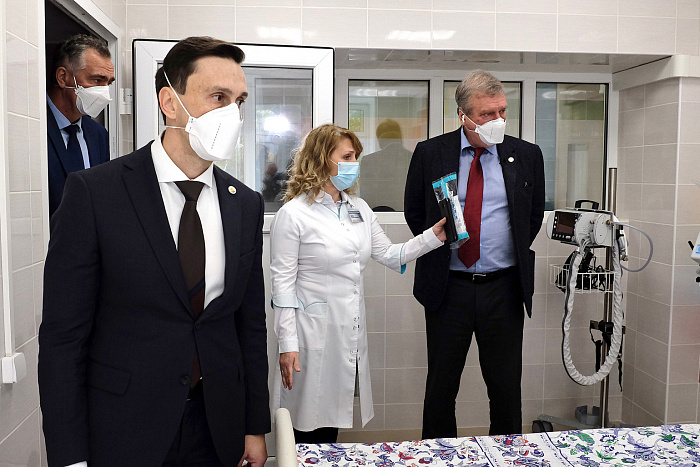 В Кирове ввели в эксплуатацию еще один корпус инфекционной больницы для пациентов с COVID-19