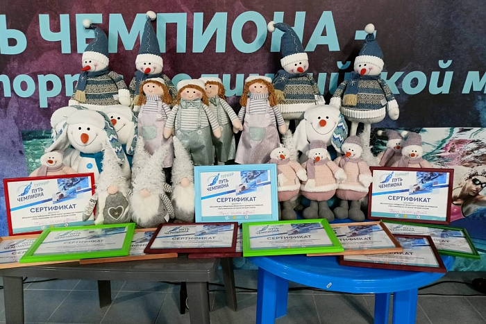 11 пловцов из Кировской области стали абсолютными победителями соревнований «Путь Чемпиона»