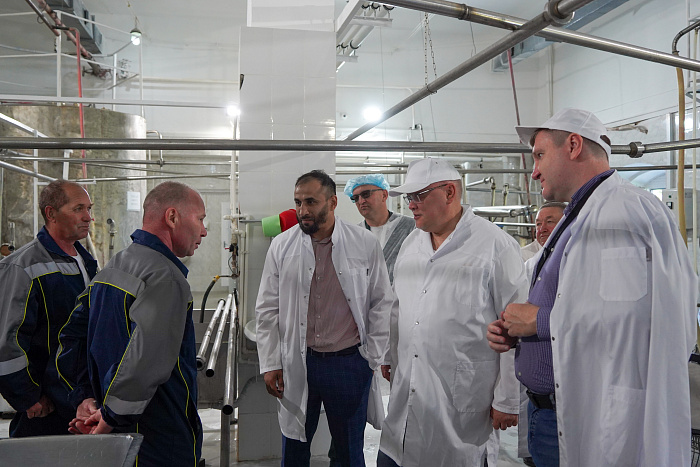 19 сотрудников малмыжского кооператива снабжают молочной продукцией жителей двух районов
