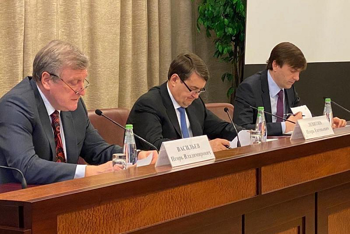 Игорь Васильев и члены рабочей группы начали подготовку к заседанию президиума Госсовета по вопросам общего образования