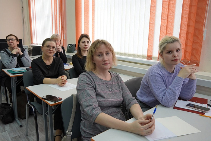 В Кирове открыты курсы подготовки учителей для работы со слабовидящими детьми