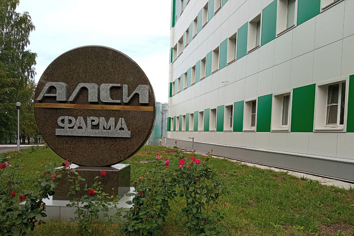 Кировская фармкомпания планирует увеличить выпуск препаратов на 3 миллиона упаковок
