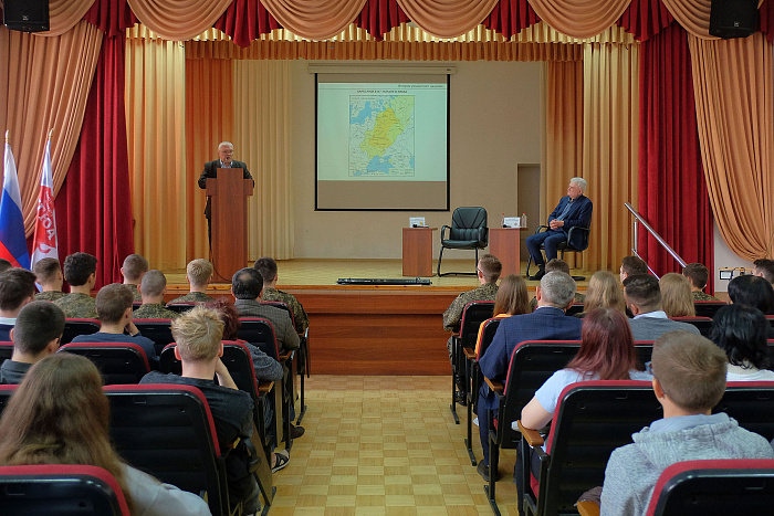 Александр Соколов встретился со студентами и преподавателями МГЮА