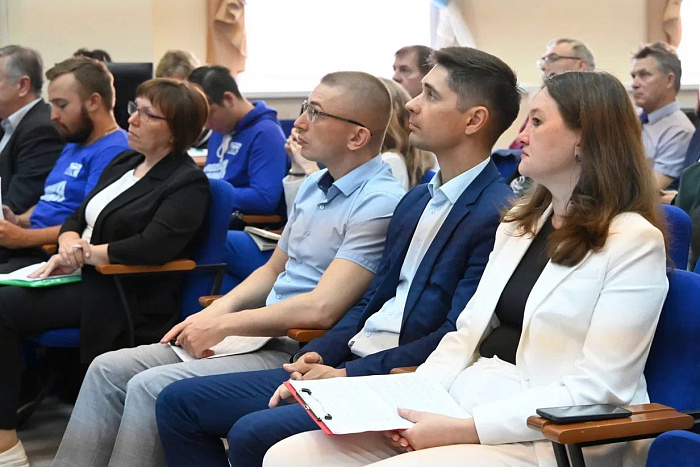 Вопросы развития среднего профессионального образования обсудили на областном совещании 