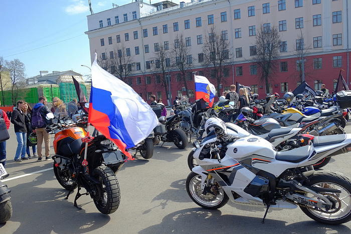 В Кирове прошел «СтудБайкФест» в поддержку специальной военной операции