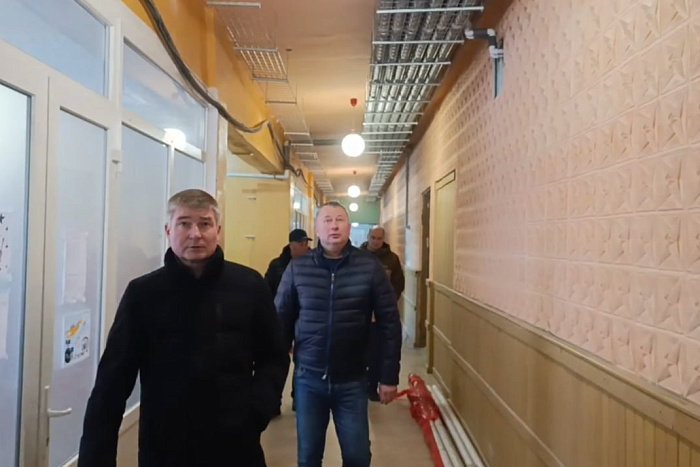 Кировская область продолжит обновление Дома культуры на подшефной территории