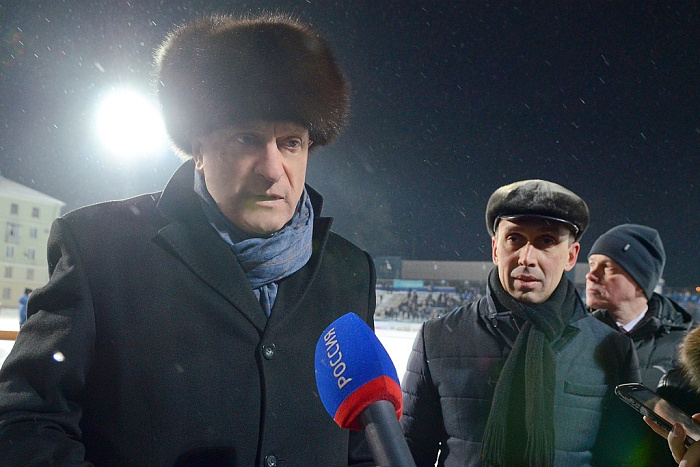 Врио губернатора дал старт акции «Болеем за «Родину»!»