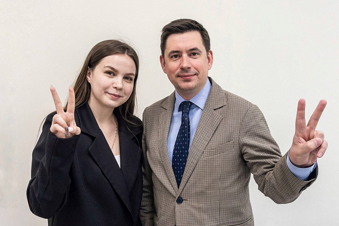 Члены правительства Кировской области стали наставниками для участников молодёжного правительства