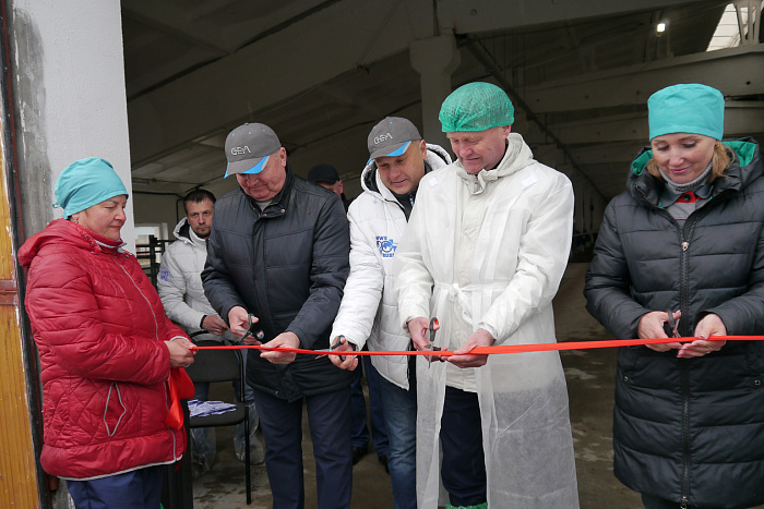 В Юрьянском районе открыли роботизированную ферму  
