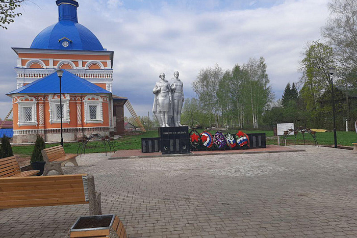 В Пасегово по национальному проекту благоустроили мемориал воинам Великой Отечественной войны