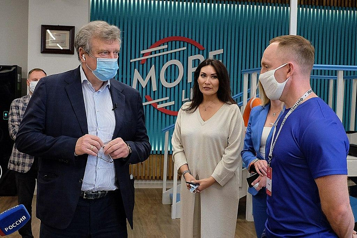 Игорь Васильев проверил соблюдение городскими спорт учреждениями требований Роспотребнадзора в условиях пандемии 