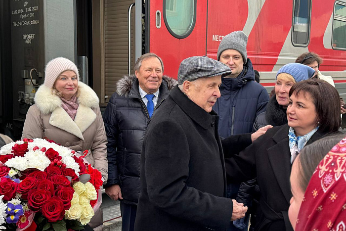 В Кирове стартовали мероприятия к 85-летию Виктора Савиных