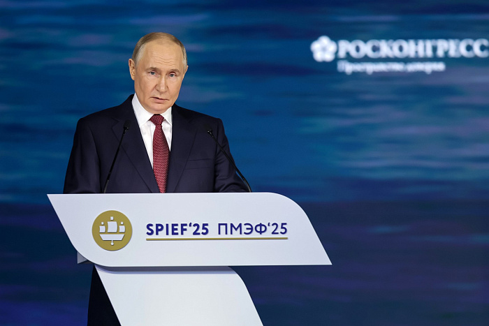 Владимир Путин обратился к участникам ПМЭФ-2025