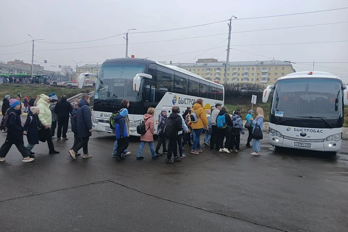 «Сказочный экспресс» прибыл в Киров: туристы оценили вятское гостеприимство
