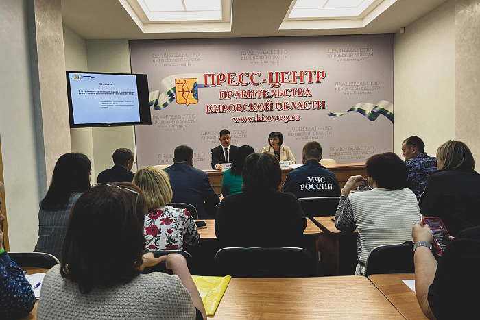 В загородных лагерях стартовали первые смены