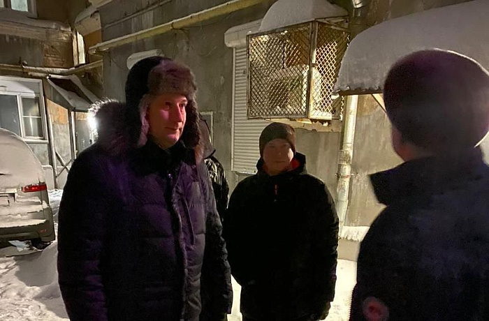 С жильцами дома № 43 по улице Карла Маркса встретился зампред Алексей Жердев