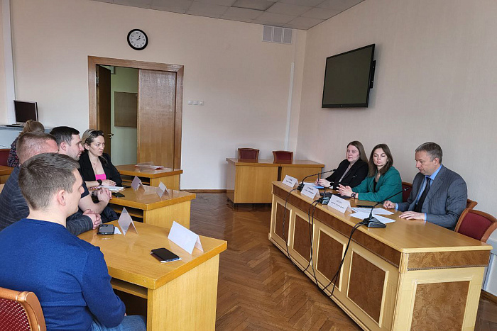 Алексей Жердев и Ассоциация управляющих компаний обсудили подготовку к юбилею города и предстоящему отопительному сезону
