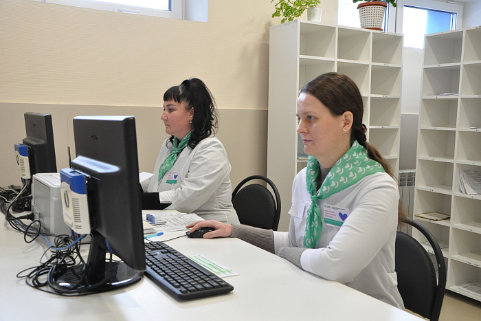 В заречной части Кирова начала работу новая поликлиника
