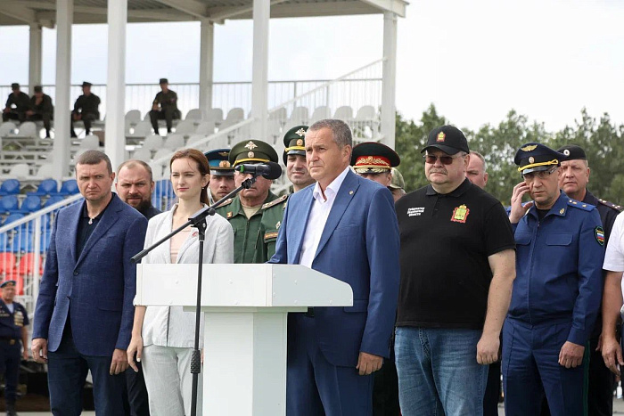 Кировские гвардейцы стали лучшими в стрельбе