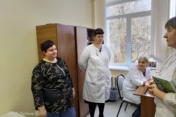 Медиков в районах Кировской области учат проводить иммунологические пробы