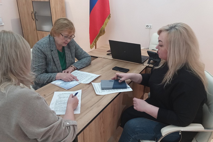 В Штабе общественной поддержки помогают семьям участников СВО