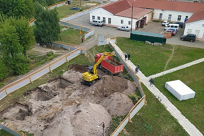 В Больнице скорой медицинской помощи началось строительство надземного перехода 