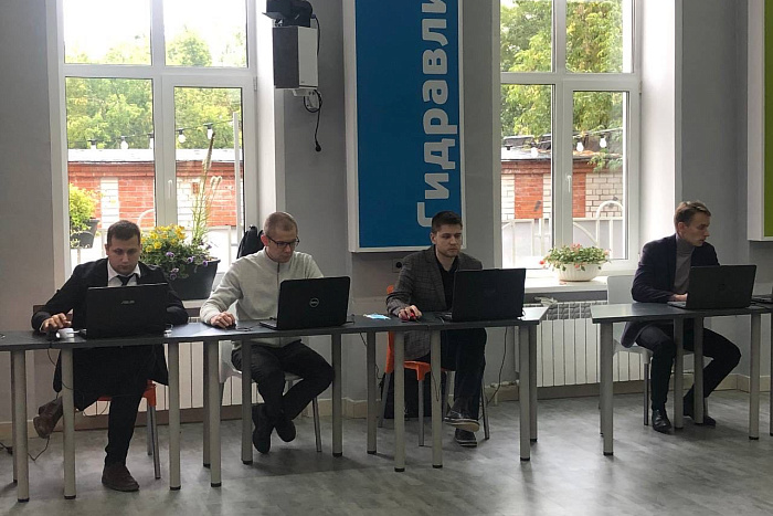 В Кировской области работает «горячая линия» наблюдателей