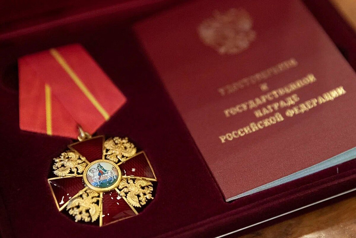Предприятия Кировской области наградили орденом Александра Невского 