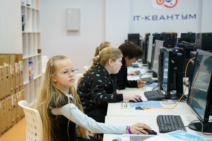 Кировские школьники стали победителями и призерами Национальной технологической олимпиады