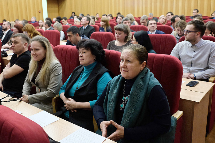 Четыре кировских предприятия удостоены высшей награды конкурса «100 лучших товаров России»