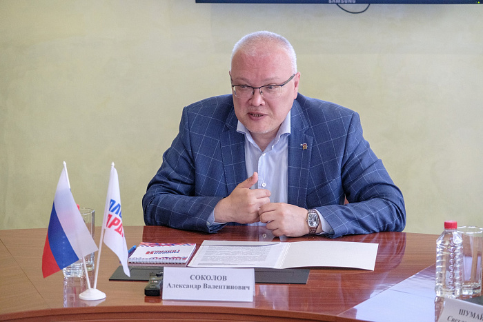 В Кирове создадут Центр обучения волонтеров