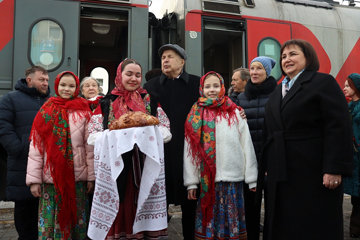 В Кирове стартовали мероприятия к 85-летию Виктора Савиных