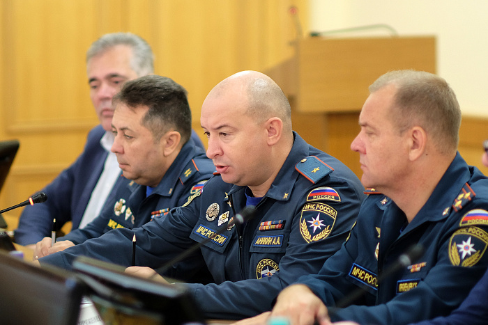 В правительстве состоялось заседание КЧС по ликвидации условного происшествия