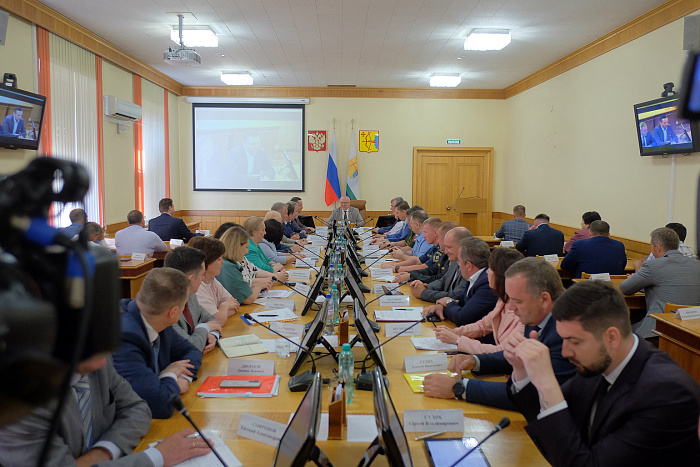 Управление юбилейным Кировом на одну ночь отдадут молодежи