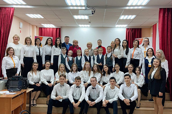 В кировской школе отрылось первое отделение «Движения первых»