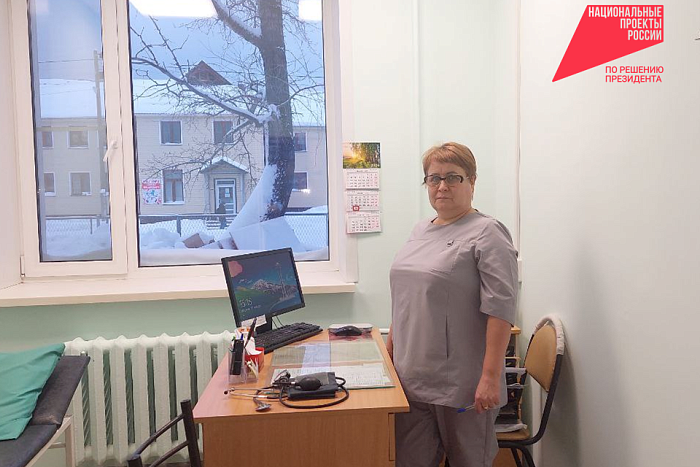 В Зуевке начался капитальный ремонт поликлиники 