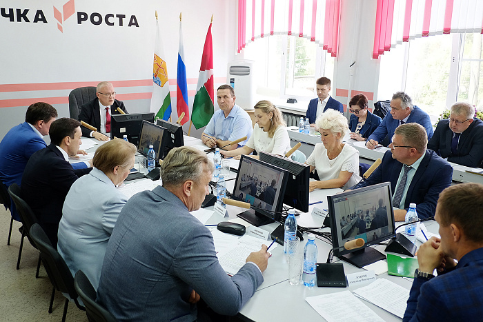 Вопрос с горячим водоснабжением в Лузе должен быть решен до 2 сентября