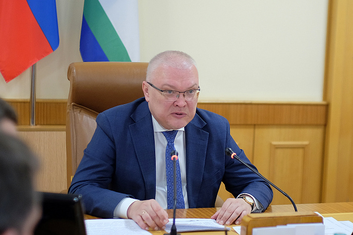 Александр Соколов назвал ключевые проекты в дорожной сфере региона 