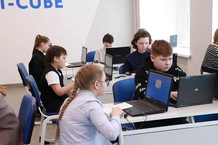 В вятскополянском «IT-кубе» прошла неделя программирования 