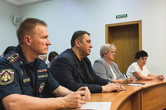 За июнь в загородных лагерях отдохнули около 7,5 тысячи детей 