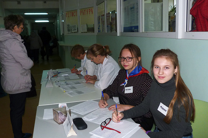Около 200 человек в Сунском районе были осмотрены узкими специалистами в рамках акции «Река жизни»