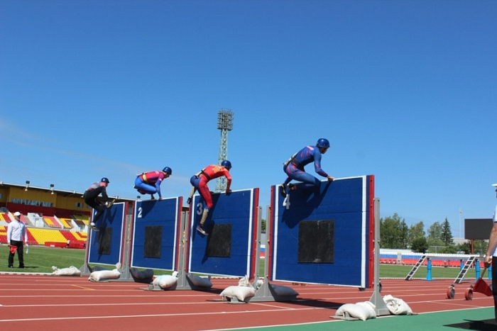 Кировские спортсмены получили путевку в финал чемпионата МЧС России