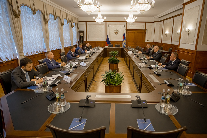 Александр Соколов рассказал Роману Старовойту о приоритетных транспортных проектах Кировской области