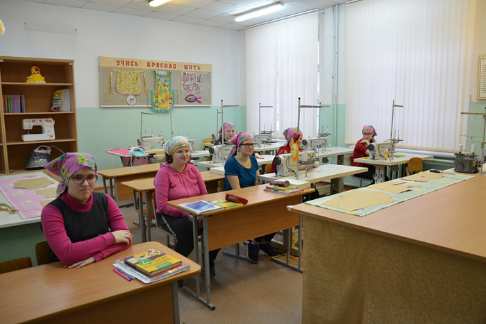 Новое оборудование трудовых мастерских поможет детям с ОВЗ получить профессию
