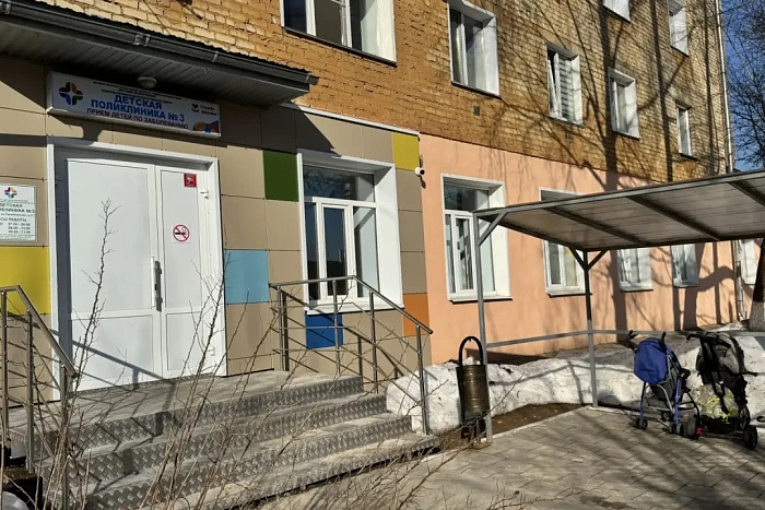 В кировской детской поликлинике №3 завершились ремонтные работы