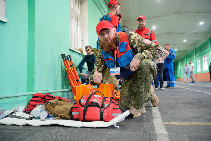 В Кирове прошли соревнования нештатных спасателей