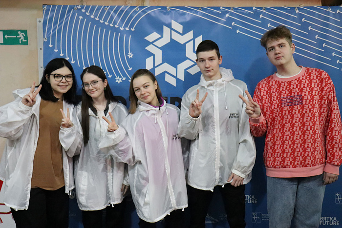 В областном дворце молодежи открылось первичное отделение «Движения первых»
