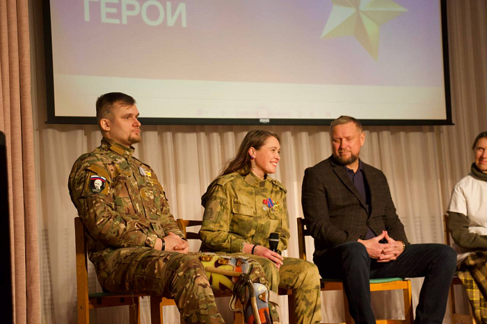 В Кировской области прошли встречи молодёжи с военнослужащими