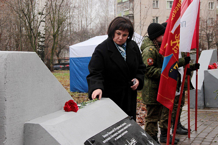 В парке Победы открылся памятный знак «Воинам Кировской 355-й стрелковой дивизии»