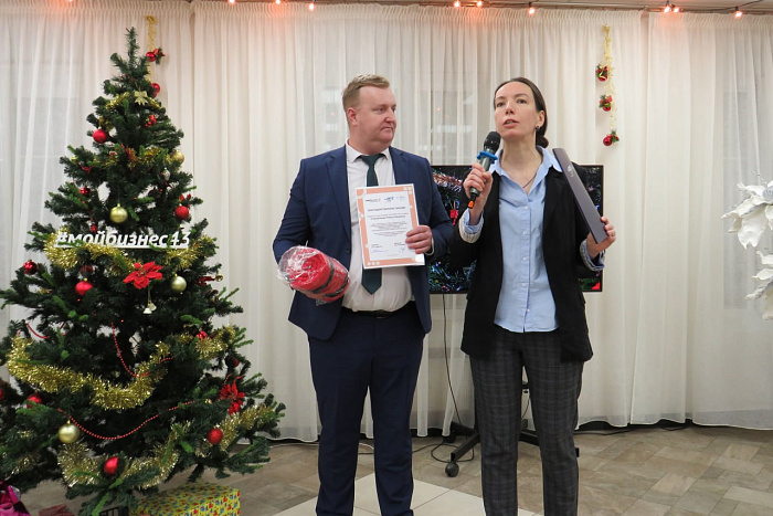 За год 5 000 предпринимателей получили господдержку